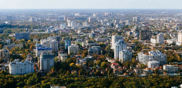 Blasts rock Ukrainian port hours after grain deal