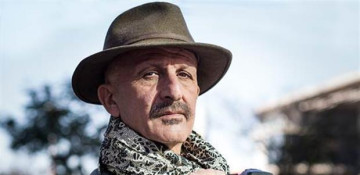 World-renowned photographer Reza Deghati awarded Azerbaijan’s Dostlug Order