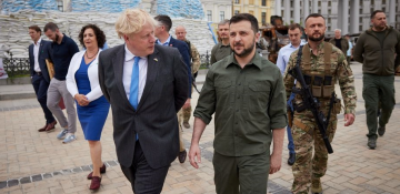 Ukrainians sign petition to give citizenship, PM role to UK's Johnson