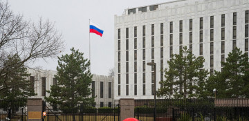 US expands sanctions against Russia