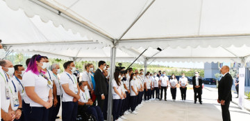 President Ilham Aliyev met with athletes representing Azerbaijan at 5th Islamic Solidarity Games in Konya (PHOTO)