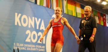 Azerbaijani female wrestler Mariya Stadnik reaches final at Konya 2021