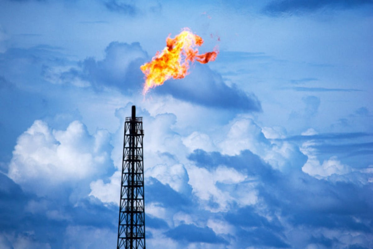 Natural gas price exceeds $2 600 in Europe