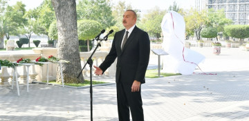 Azerbaijani President: Muslum's voice was a gift from God, his unique style of performance was a phenomenon