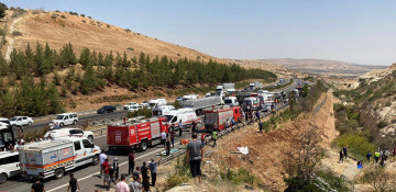 Traffic accident claims 15 lives in Türkiye