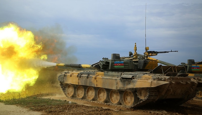 Azerbaijani tankmen continue preparations for semifinals of “Tank Biathlon” contest