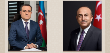 Azerbaijani, Turkish foreign ministers discuss regional situation 