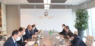 Azerbaijan, Turkmenistan discuss expansion of economic and trade cooperation