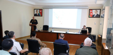 Azerbaijan's MoD holds regular briefing for military attachés accredited to country
