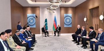 Pakistan and Azerbaijan are two hearts in one body: PM Sharif 