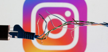 Iran restricts access to Instagram as protests intensify