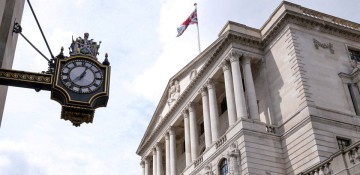Bank of England to buy 65 billion pounds of UK bonds to stem rout