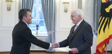 Azerbaijani ambassador presents credentials to German president