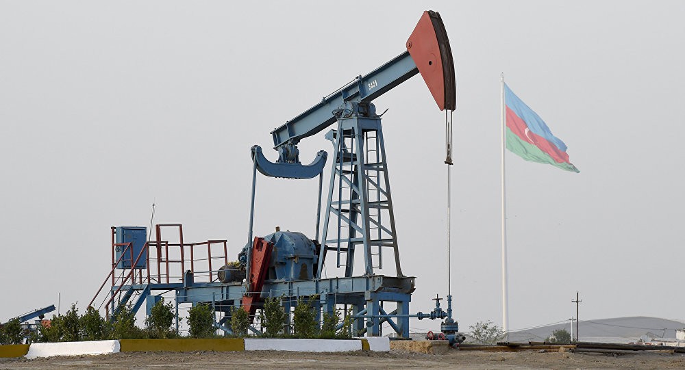 Azerbaijani oil price keeps growing