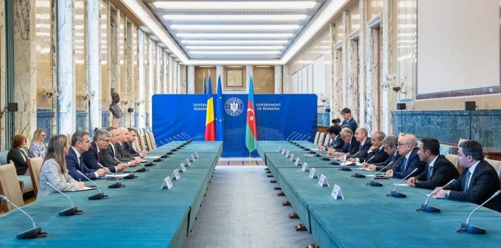 Azerbaijan, Romania discuss development of economic partnership