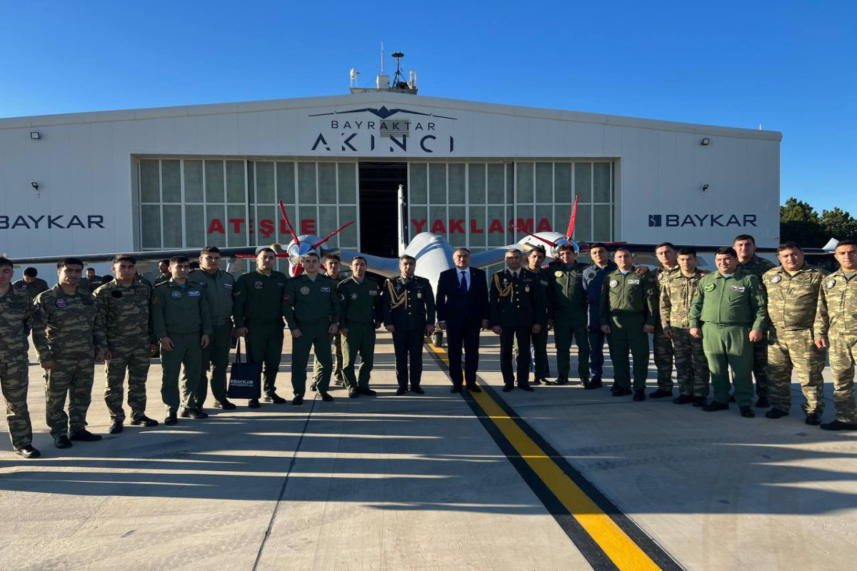 Azerbaijani servicemen successfully completed the course of operation of AKINCI Armed UAVs (PHOTO)