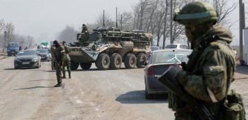 Ukrainian forces largely in control of key road in the east, says Kyiv