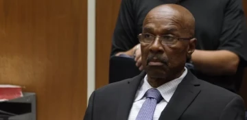 US man in prison for 38 years freed by new DNA evidence