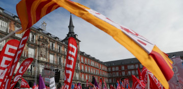 Thousands rally in Spain to demand pay hikes amid high inflation