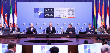 Ukraine must remain sovereign if it wants to join NATO: Alliance chief