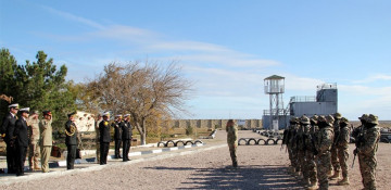 Chief of Naval Staff of Pakistan Navy visits military institute and one of military units  (PHOTO)
