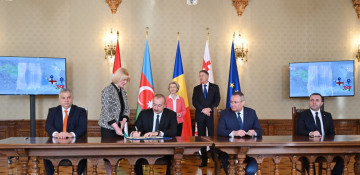 Governments of Azerbaijan, Georgia, Romania and Hungary signed agreement on strategic partnership in the field of green energy in Bucharest