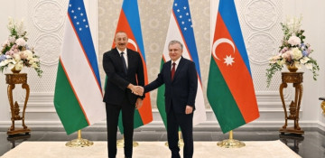 Uzbek President makes phone call to Azerbaijani President on the occasion of his birthday