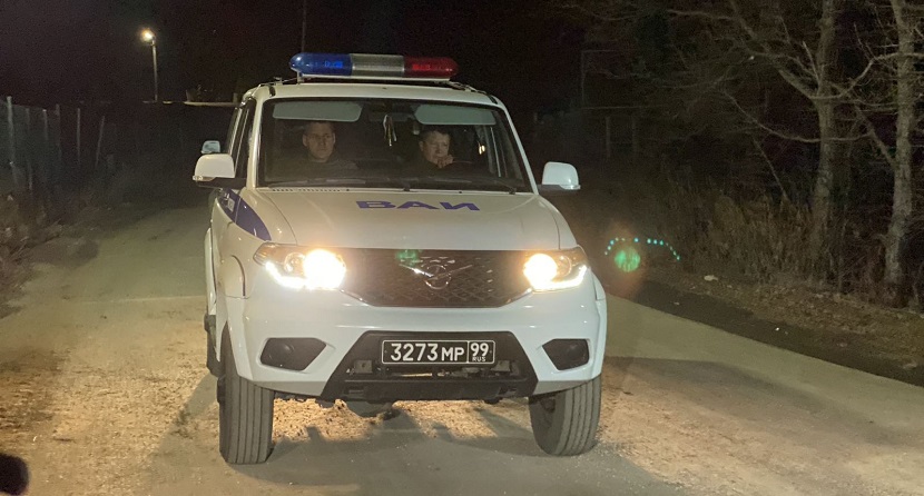 Russian peacekeepers’ passenger cars pass freely through Lachin-Khankandi road