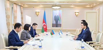 Chair of Azerbaijani Parliament Speaks with Ambassador of Israel to Azerbaijan