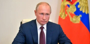 Putin announces ceasefire along entire contact line in Ukraine