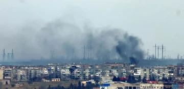 Two British nationals missing in Ukraine, UK officials say