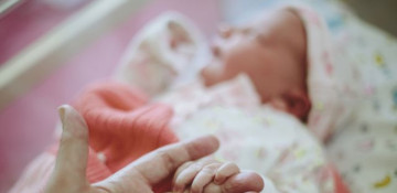 Azerbaijan increases lump-sum childbirth benefit