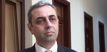 Vardanyan wants to seize power in Armenia by using Karabakh issue: Political scientist