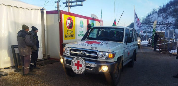 Several ICRC vehicles pass through Lachin-Khankandi road without hindrance