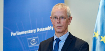 Tiny Kox re-elected PACE president