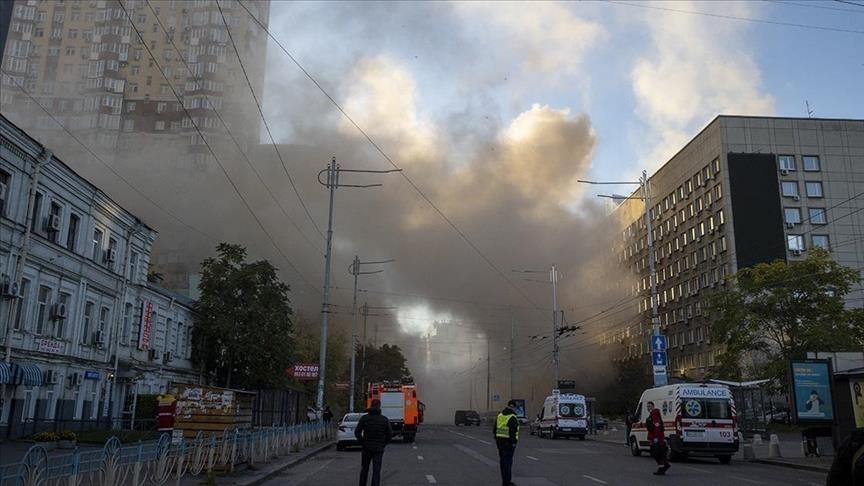 1 killed, 2 wounded in Ukrainian capital Kyiv amid air raid alert