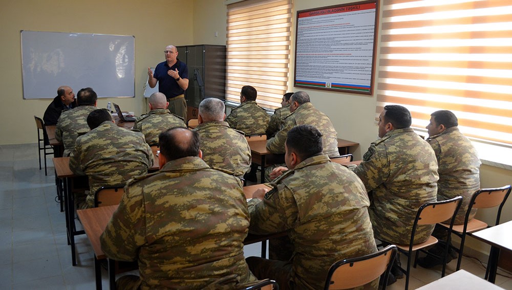 Azerbaijan Army holds training with participation of British specialists