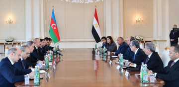 Presidents of Azerbaijan and Egypt held expanded meeting