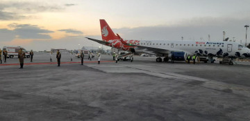 Plane with evacuated employees of Azerbaijani Embassy in Iran leaving for Baku 