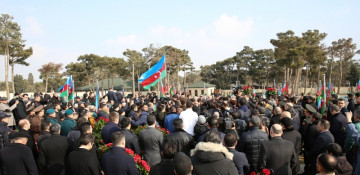 Crowds gather in II Alley of Martyrs to bid farewell to terror attack martyr Orkhan Asgarov (PHOTO)