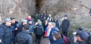 International travelers visit Azykh cave in Azerbaijan’s Khojavand district