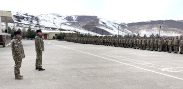 Chief of Azerbaijan General Staff inspects intensive combat training of military units