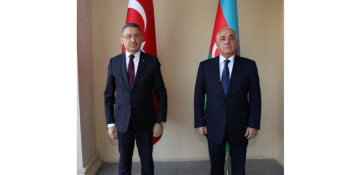 Azerbaijani PM offers condolences to Turkish vice president over deadly earthquake