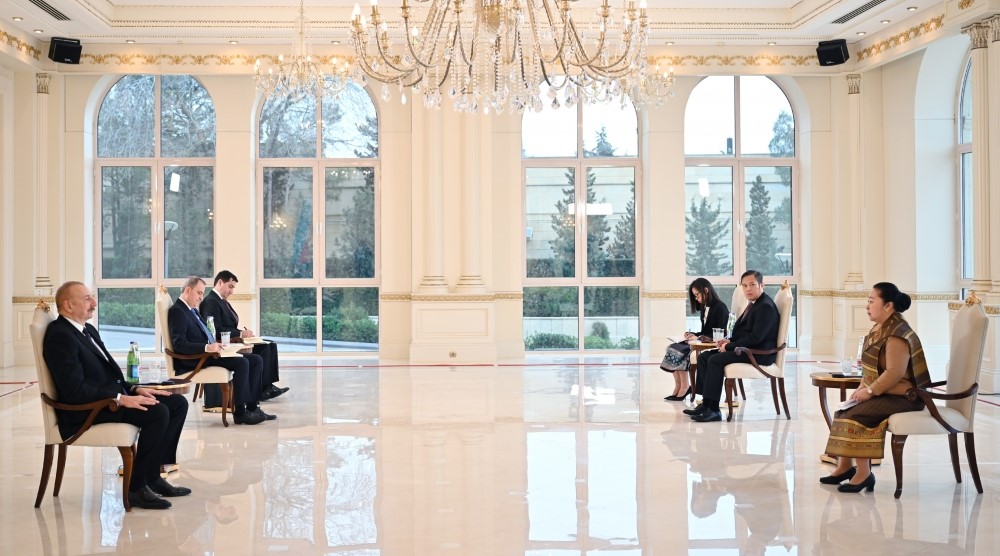 President Ilham Aliyev receives credentials of incoming ambassador of Laos