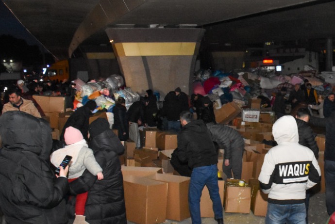 Humanitarian aid campaign in Baku for quake-affected people in Türkiye lasted all night long 