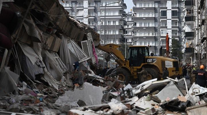 Relatives of Azerbaijani students called on to identify bodies in quake-struck Türkiye