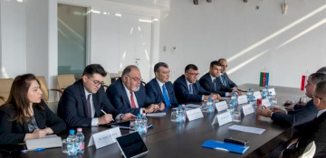 Azerbaijan, Hungary discuss directions of co-op development