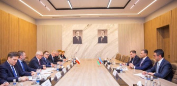 Azerbaijan, Poland look into development of Middle Corridor and cooperation in ICT