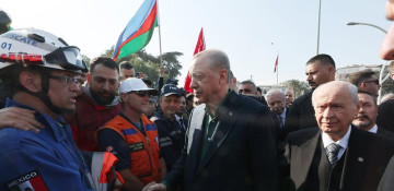 Erdogan visits Türkiye's quake-battered Hatay