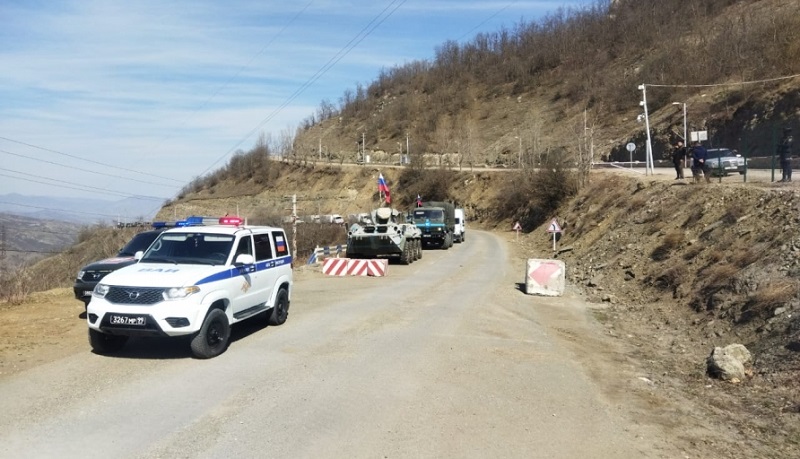 More than 50 vehicles belonging to Russian peacekeepers pass freely along Lachin-Khankendi road